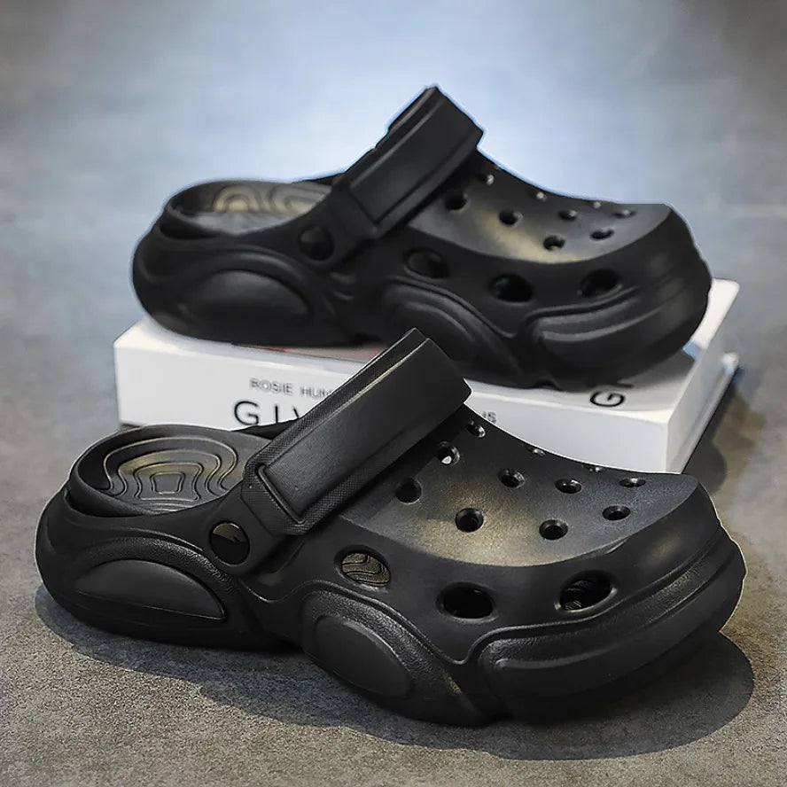 2026Summer Men's Slippers Outdoor Sandals Beach Comfortable EVA Soft Slides Clogs Casual Garden Shoes Men Indoor Home Slippers